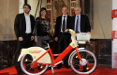  Clear Channel lancia a Milano il primo esempio di Bike Sharing integrato. A breve il bando per le sponsorship. Nel primo trimestre crescita a doppia cifra
