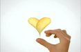 Pringles 'divorate' dall'amore con Grey