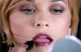 Reese Whiterspoon protagonista del nuovo spot Avon 