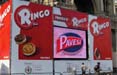 Adverteam porta Ringo Pavesi sul maxischermo in piazza Duomo