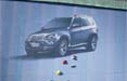 BMW X5 in maxi affissione a Cortina con D'ALV BBDO