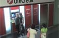 Unicredit apre la pagina Facebook e diverte con 'Bancomatto' e Independent Ideas