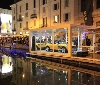 MINI Milano sbarca sul Naviglio Grande per le Notti Mondiali