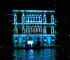 A Venezia, Tiffany & Co. illumina d’azzurro Palazzo Pisani Moretta