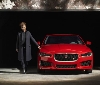 'Exhilaration' per il lancio di Jaguar XE a Londra. Artisti e contenuti user generated gli ingredienti della campagna