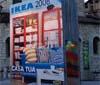 Ikea lancia il nuovo catalogo 2008 in piazza Cadorna a Milano