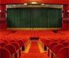 Milano si afferma la capitale del teatro italiano