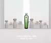 Attila firma l'allestimento Tanqueray No. 10 alla Rinascente di Milano