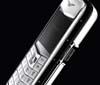 Vertu e B&B Italia insieme per il primo cellulare di ceramica e pelle