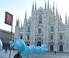 Fashion Illustrated regala migliaia palloncini a Milano nel giorno del suo party