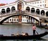 Venezia, uno sponsor per rifare il ponte di Rialto, vicino l'accordo con Rosso (Diesel)
