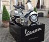 Vespa 946 in mostra a 'Le sette ossessioni del design italiano' di Parigi