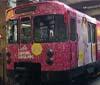 A Milano arriva la metropolitana brandizzata Barbie
