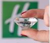 Un diamante per i 60 anni di Holiday Inn