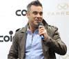 Robbie Williams da Coin per il lancio della sua linea di abbigliamento 'Farrell'