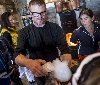 A Courmayeur arrivano i cocktail all'azoto realizzati con i Nitro Trolleys di Heston Blumenthal