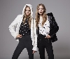 Zuiki veste di rosa la Via Toledo di Napoli per l'opening del nuovo flagship store