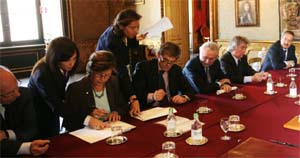 firma.jpg