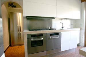 cucina-3-low copia.JPG