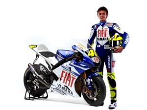 Valentino Rossi con moto_ copia.JPG