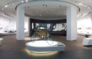 Mercedes2.JPG