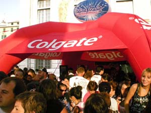colgate copia.JPG