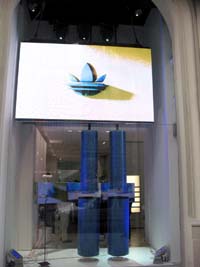 adidas002.jpg