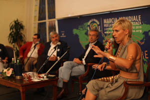 FOTO MM GUNA 1 copia.JPG