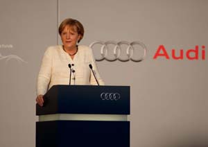 Small_Chancellor_Angela_Merkel.jpg