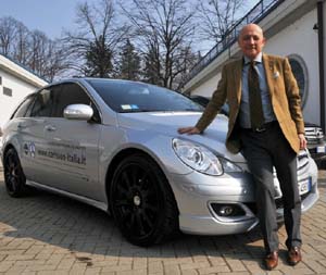 falcioni_macchina_photoNi copia.JPG