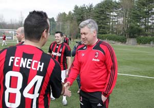 Carlo Ancelotti sul campo.JPG