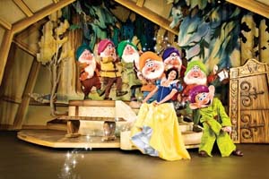 6)Disney Live! Biancaneve copia.JPG