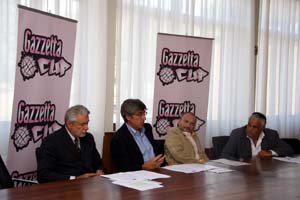 conf gazza cup copia.JPG