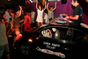 OpenParty00C.JPG