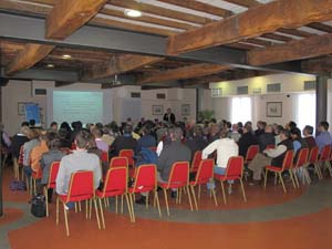 Platea_KickOFF_low copia.JPG