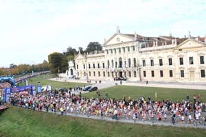 partenzaVilla Pisani copia.JPG