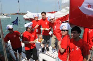 Equipaggio Hong Kong copia.JPG