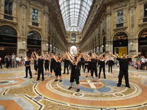 FlashMob_GalleriaVittorio copia.JPG