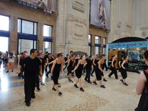 FlashMob_StazioneCentrale copia.JPG