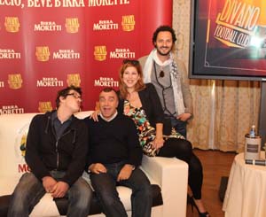 Divano Football Club_6mag copia.JPG