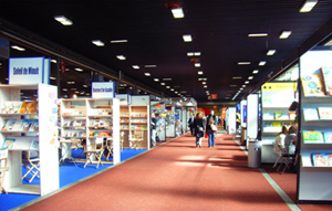 bookfair copia.jpg
