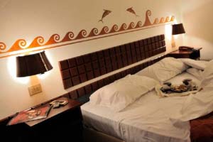 Etruscan-Chocohotel copia.jpg