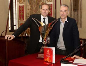 Milano City Marathon 2011_M. Acquarone e Linus copia.jpg