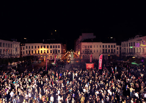 vertical-stage-z-02 copia.jpg