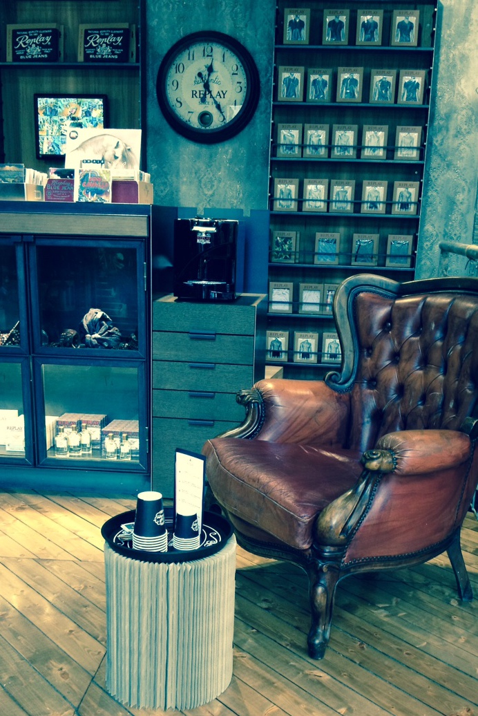 Replay Ritual Cafè.JPG