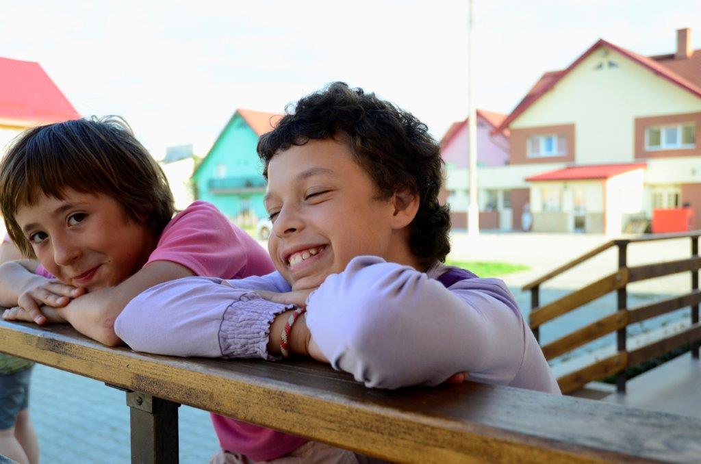 Bambini Villaggio SOS lr.jpg