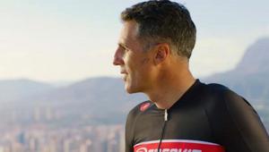 Miguel Indurain protagonista della campagna tv e web per il lancio della linea Enervit Sport in Spagna.