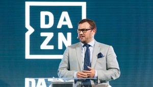 DAZN debutta in Italia con Paolo Maldini brand ambassador, Shevchenko e Figo opinionisti. Ronaldo volto globale. Nell'offerta le partite di Liga e Ligue1, la Serie B e oltre 100 match della Serie A. Rushton: "Rendiamo lo sport accessibile ed economico"