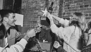 Jack Daniel’s celebra l’arrivo delle festività con una serie di iniziative OOH e un ampio piano media a livello nazionale curato da Starcom Italia. Energy BBDO firma la nuova campagna global "That’s What Makes Jack, JACK"