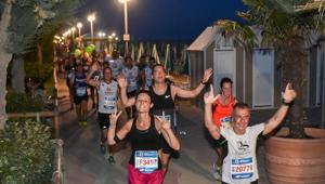 Al via la nona edizione di Bmw Jesolo Moonlight Half Marathon&10K con 6000 iscritti